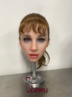 Soft silicone head Lynn