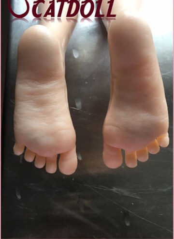 Normal feet