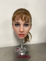 Soft silicone head Lynn